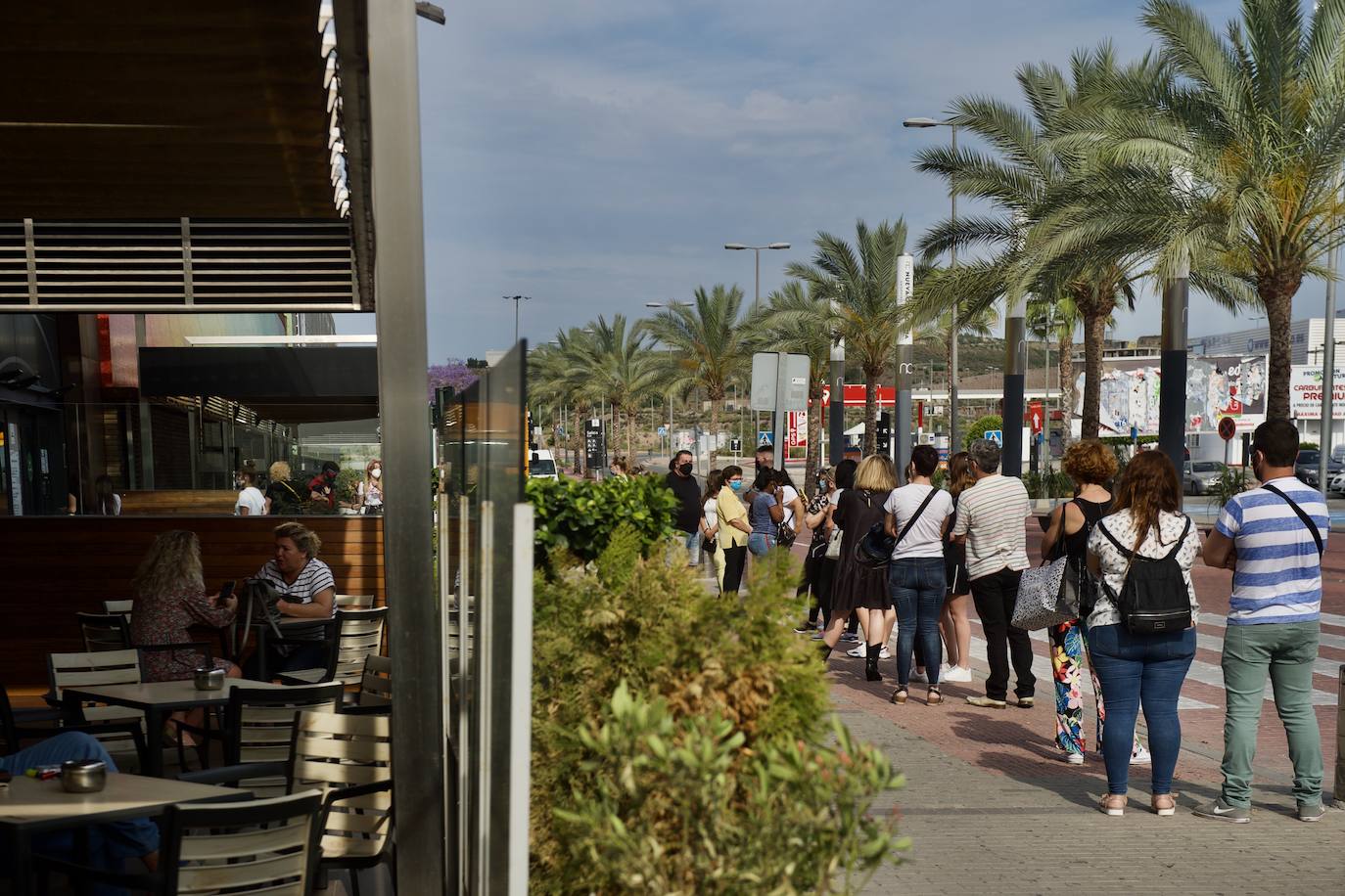Fotos: Los centros comerciales vuelven tras más de dos meses