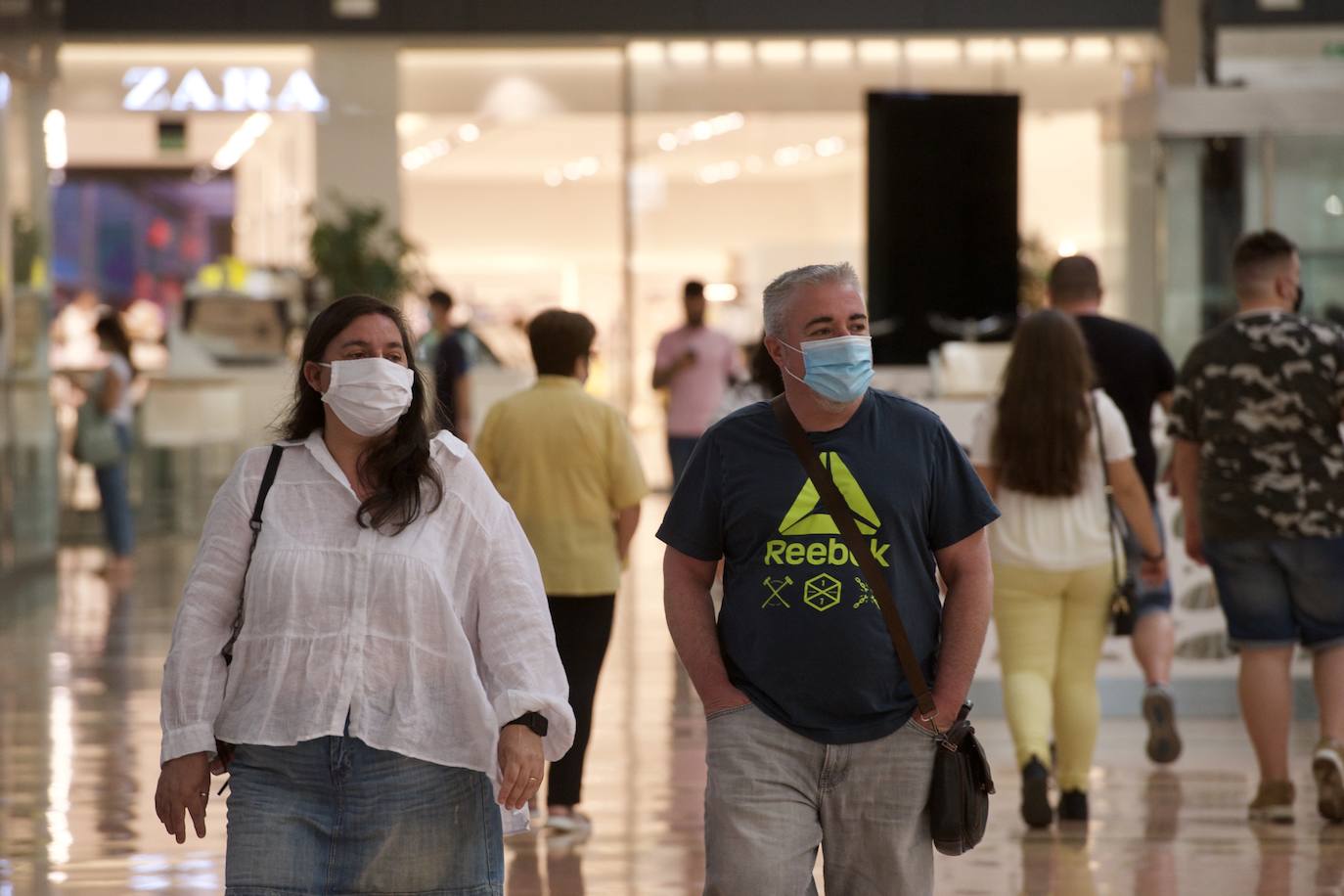 Fotos: Los centros comerciales vuelven tras más de dos meses