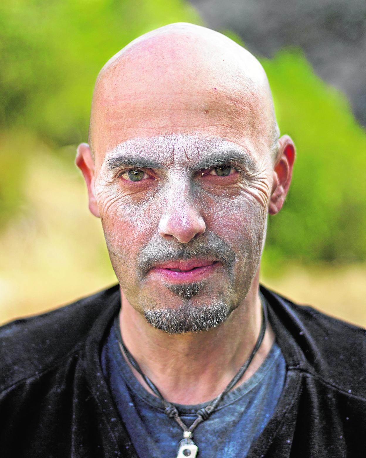 El archenero Dómix Garrido. 