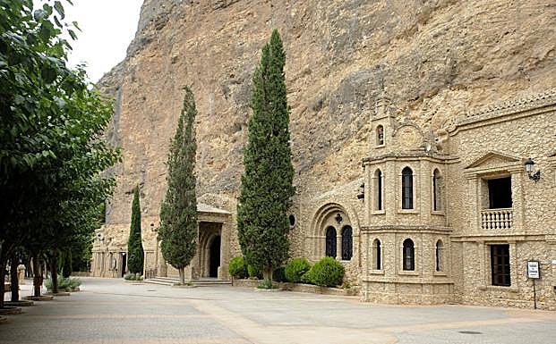 Santuario Virgen de la Esperanza, en Calasparra. 