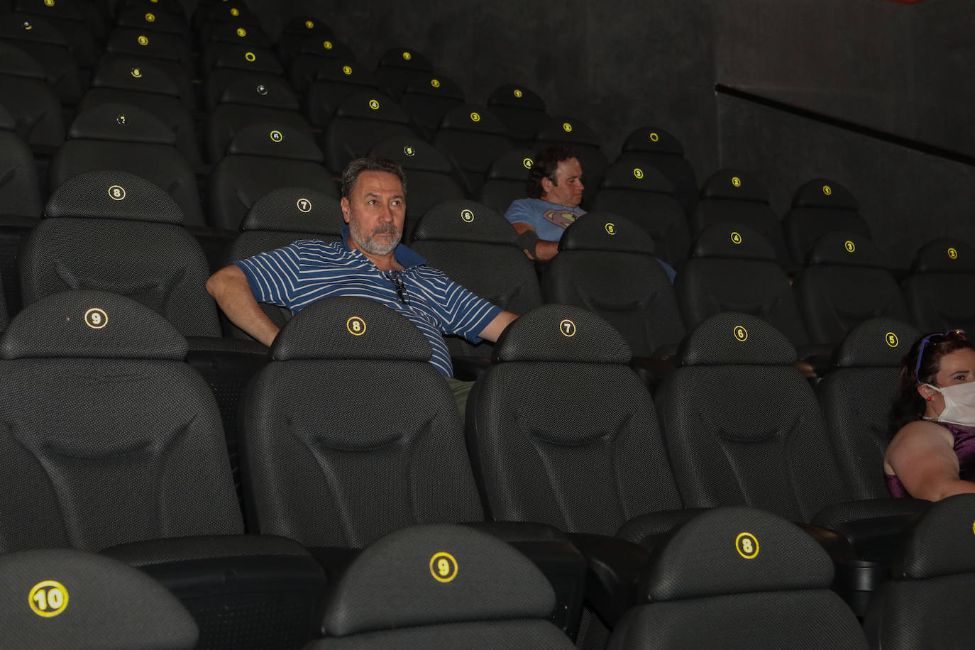 Fotos: Vuelve a abrir el cine del Parque Almenara de Lorca