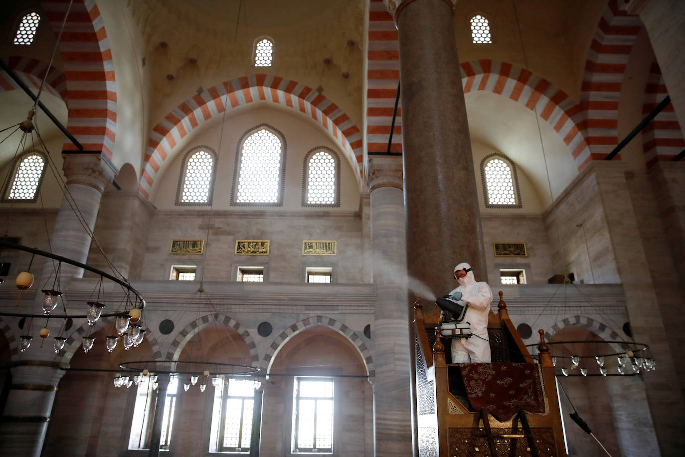 Fotos: La mezquita de Solimán abre sus puertas