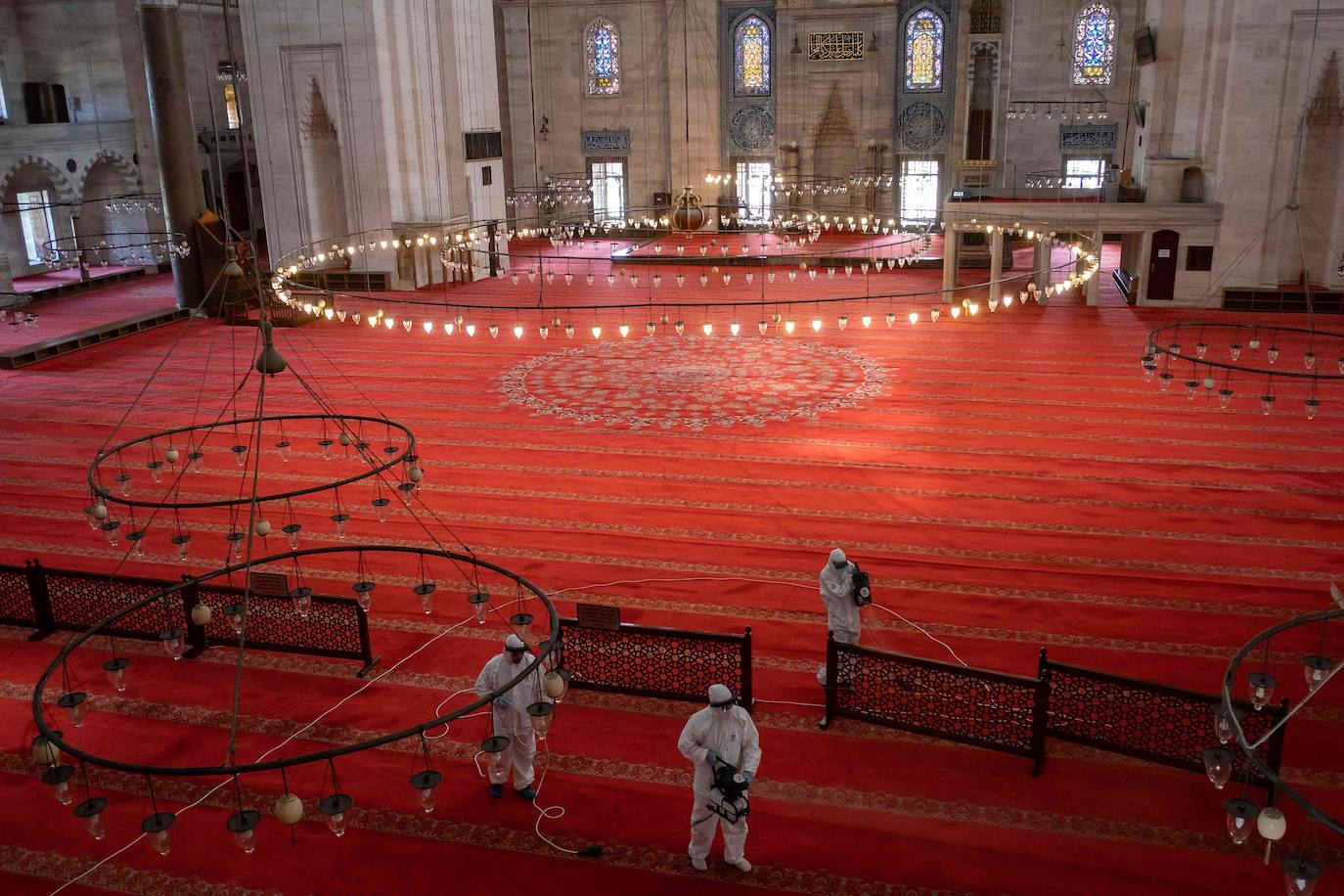 Fotos: La mezquita de Solimán abre sus puertas