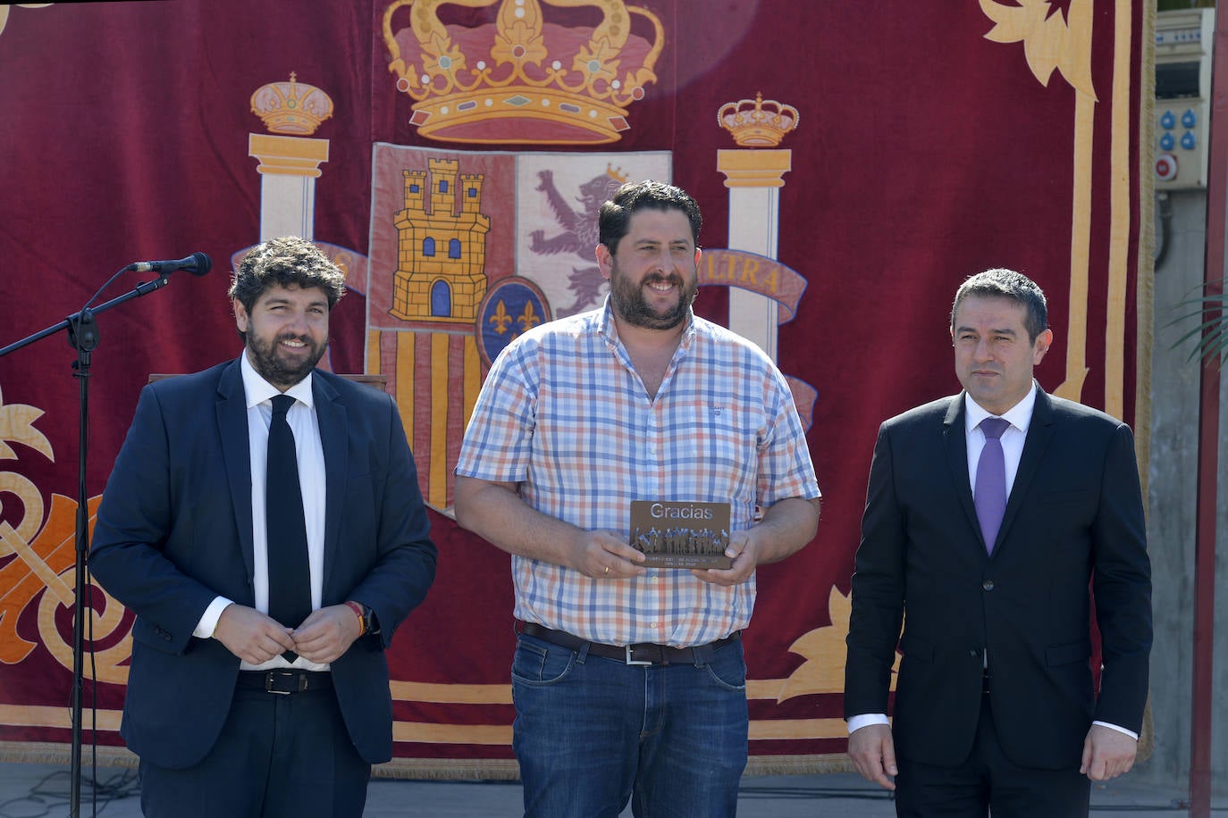 Fotos: Homenaje en Alcantarilla a las víctimas del coronavirus en la Región