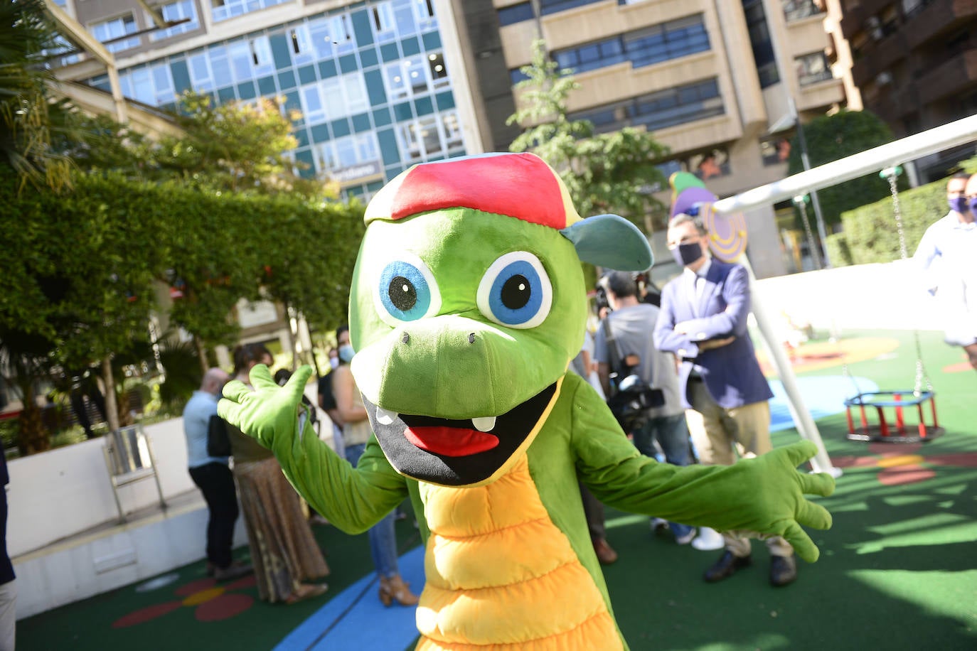 Fotos: Los parques infantiles reabren en la Región de Murcia tras el estado de alarma