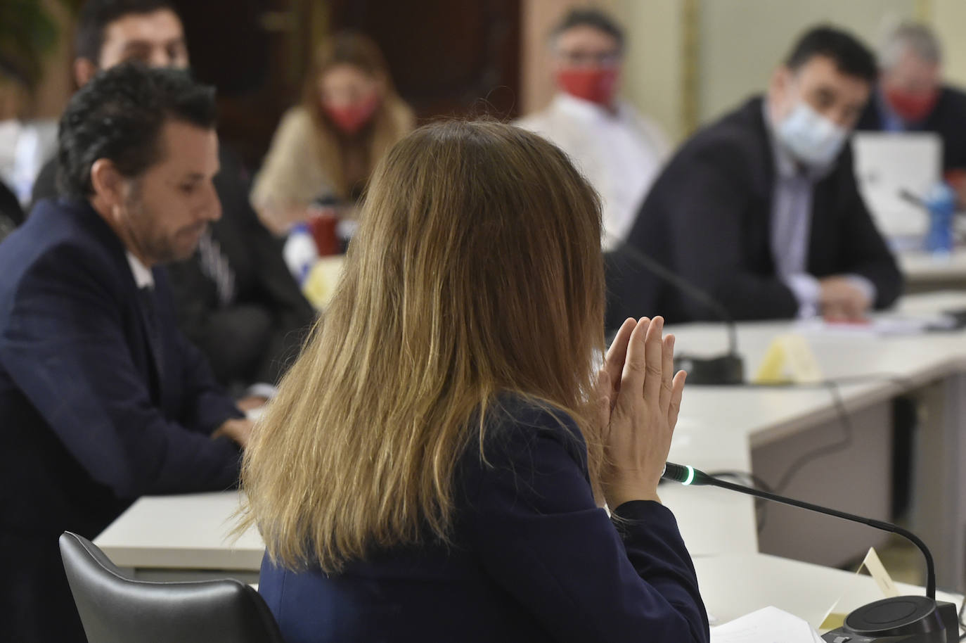 Con la única abstención de los tres concejales de Vox, el Plan de Soporte Social y Activación Económica del municipio de Murcia ha salido adelante esta mañana en el Pleno extraordinario con el apoyo de los grupos de gobierno en coalición.