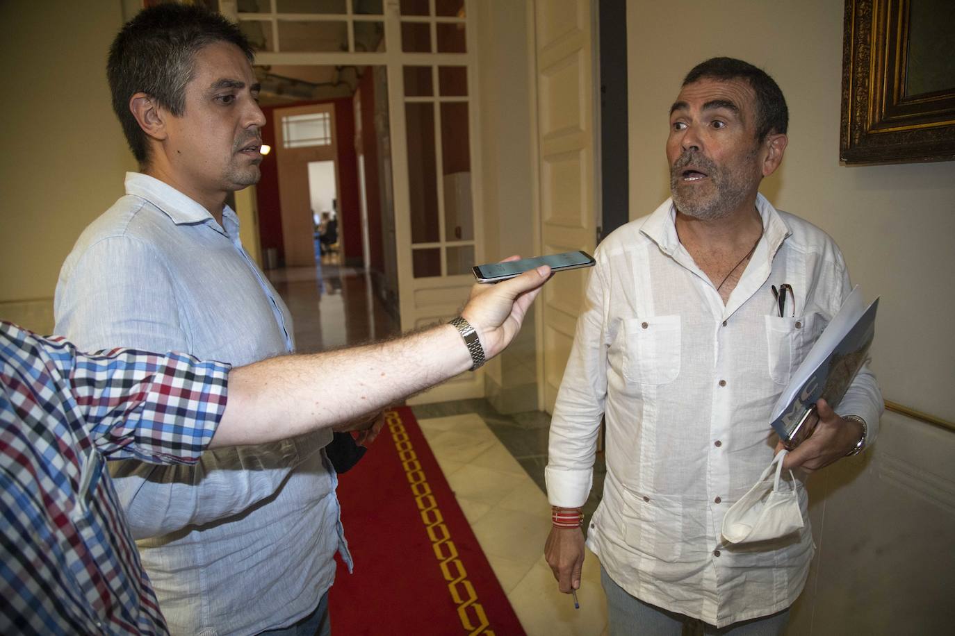 Fotos: José López se niega a disculparse con el jefe técnico de Infraestructuras