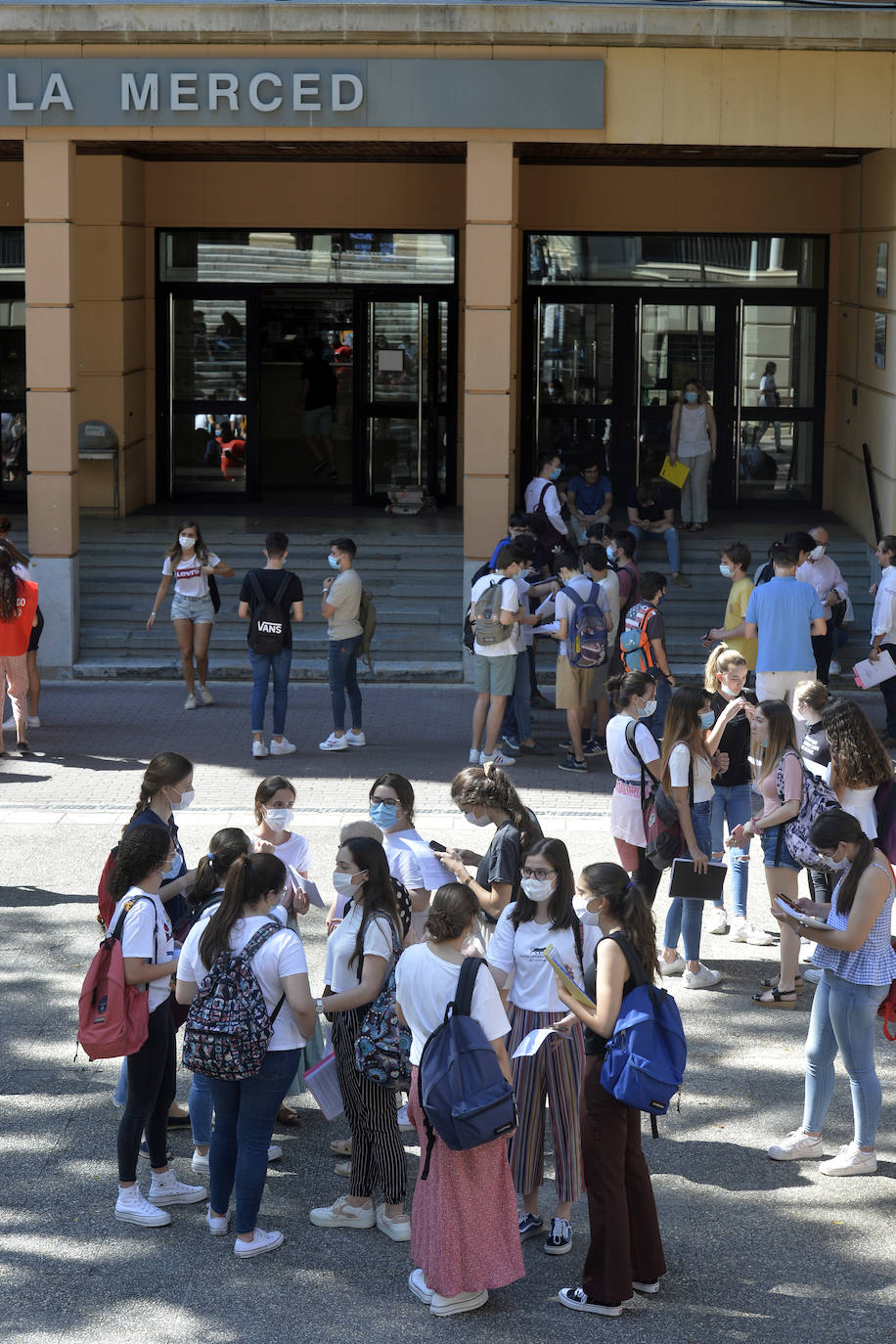 Fotos: Exámenes de la EBAU 2020 en el aulario de la Merced de Murcia