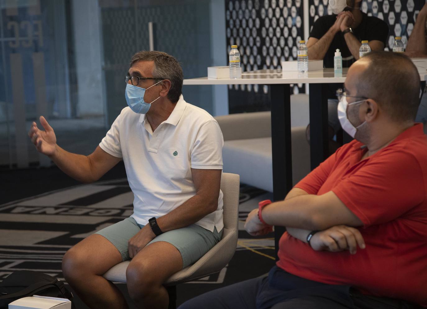 Fotos: Belmonte y Breis, con los suscriptores de LA VERDAD