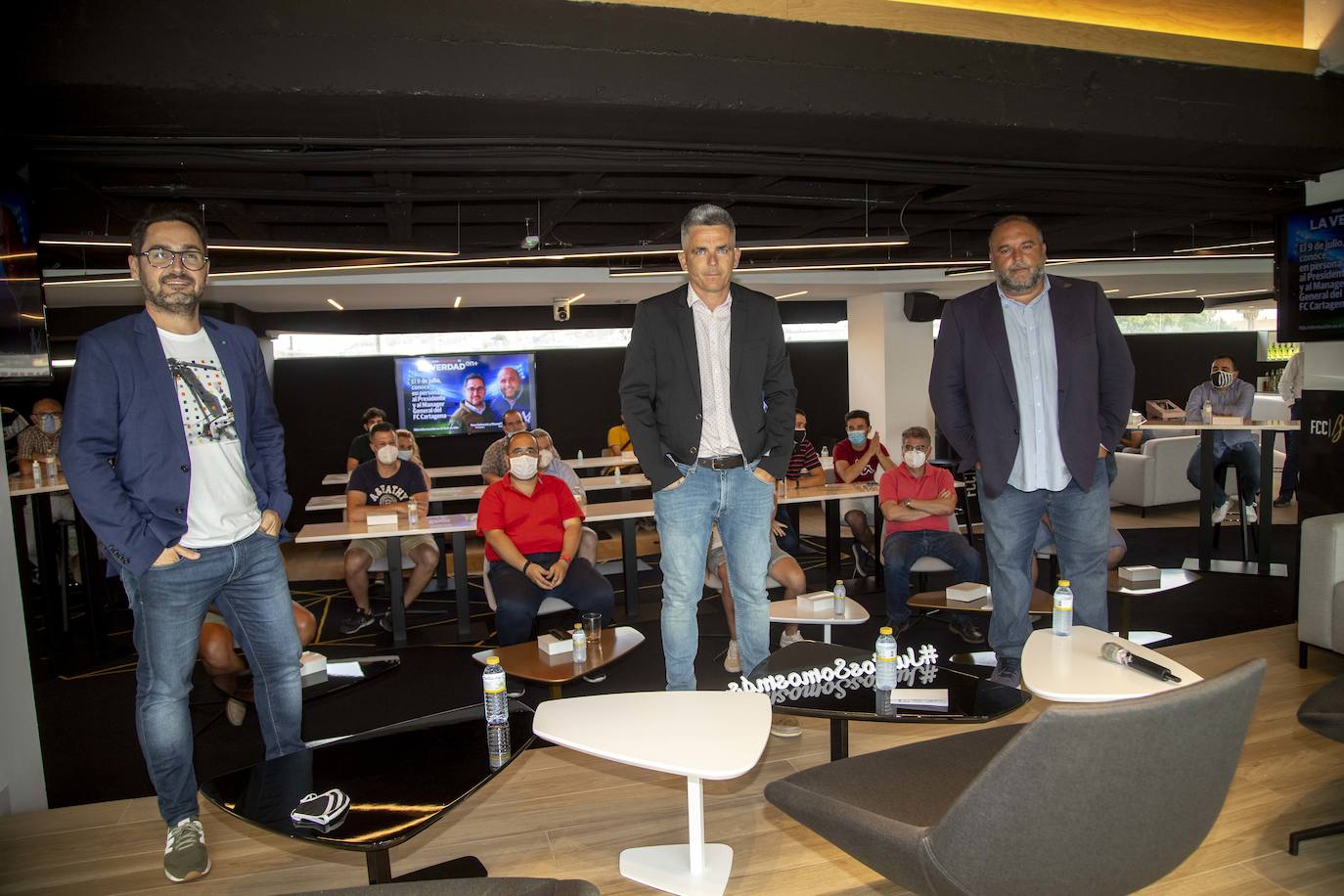 Fotos: Belmonte y Breis, con los suscriptores de LA VERDAD