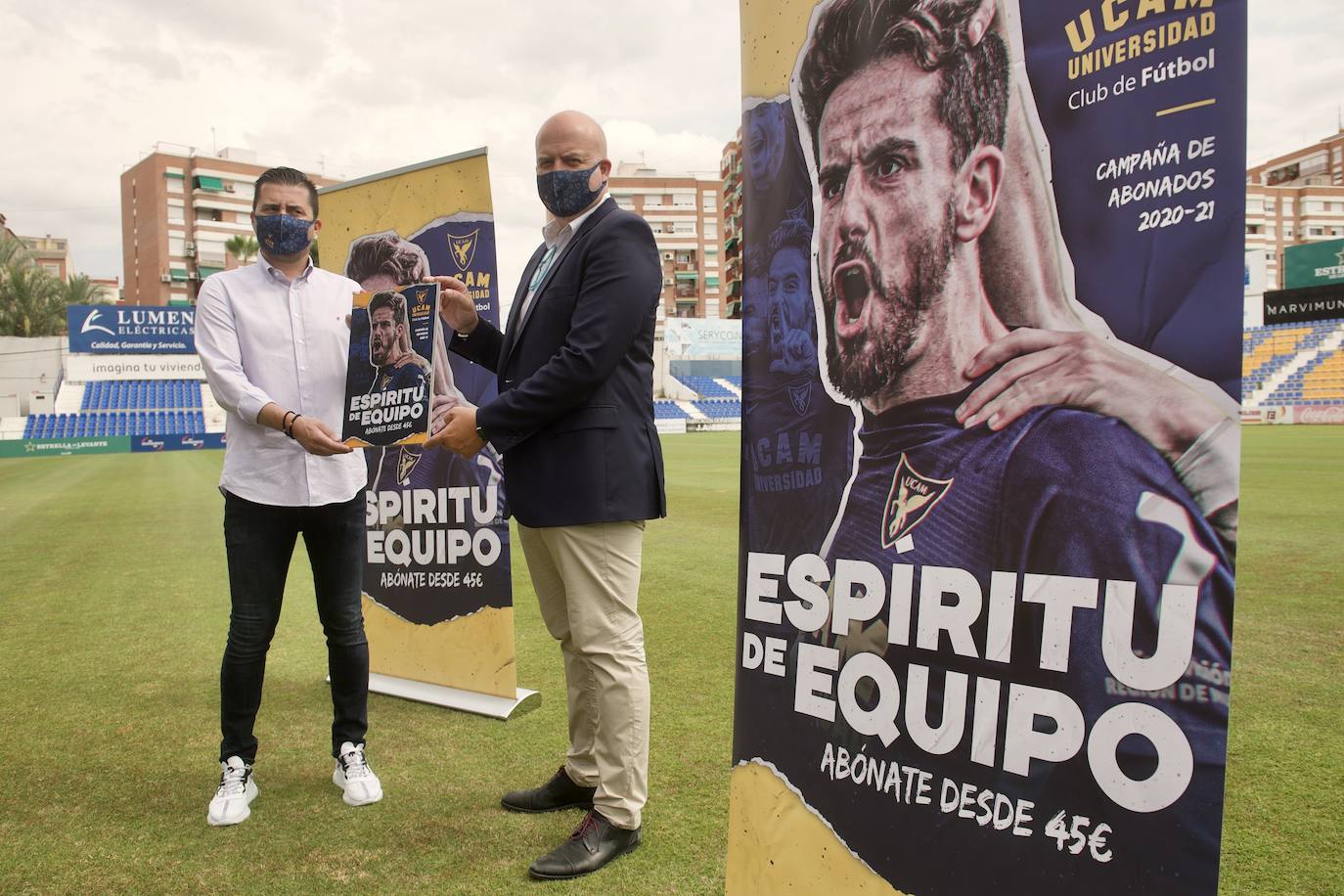 Fotos: El UCAM Murcia congela los precios de los abonos para la próxima temporada