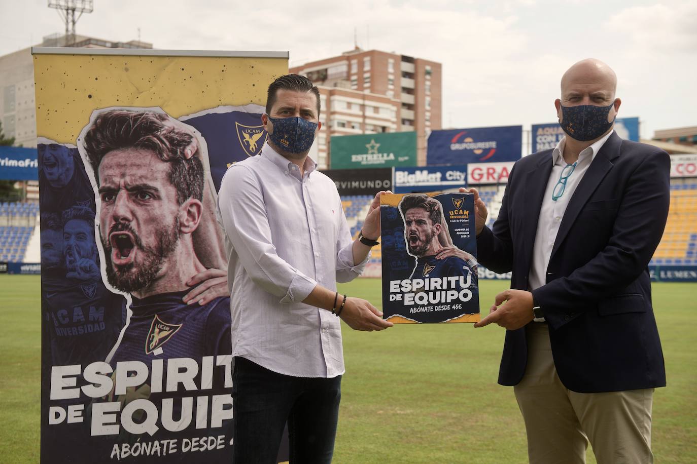 Fotos: El UCAM Murcia congela los precios de los abonos para la próxima temporada