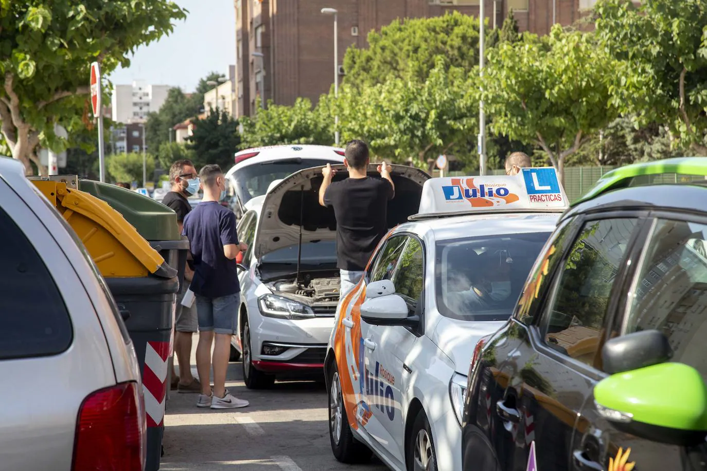 Fotos: Meses de espera en Cartagena para 3.000 alumnos de autoescuela