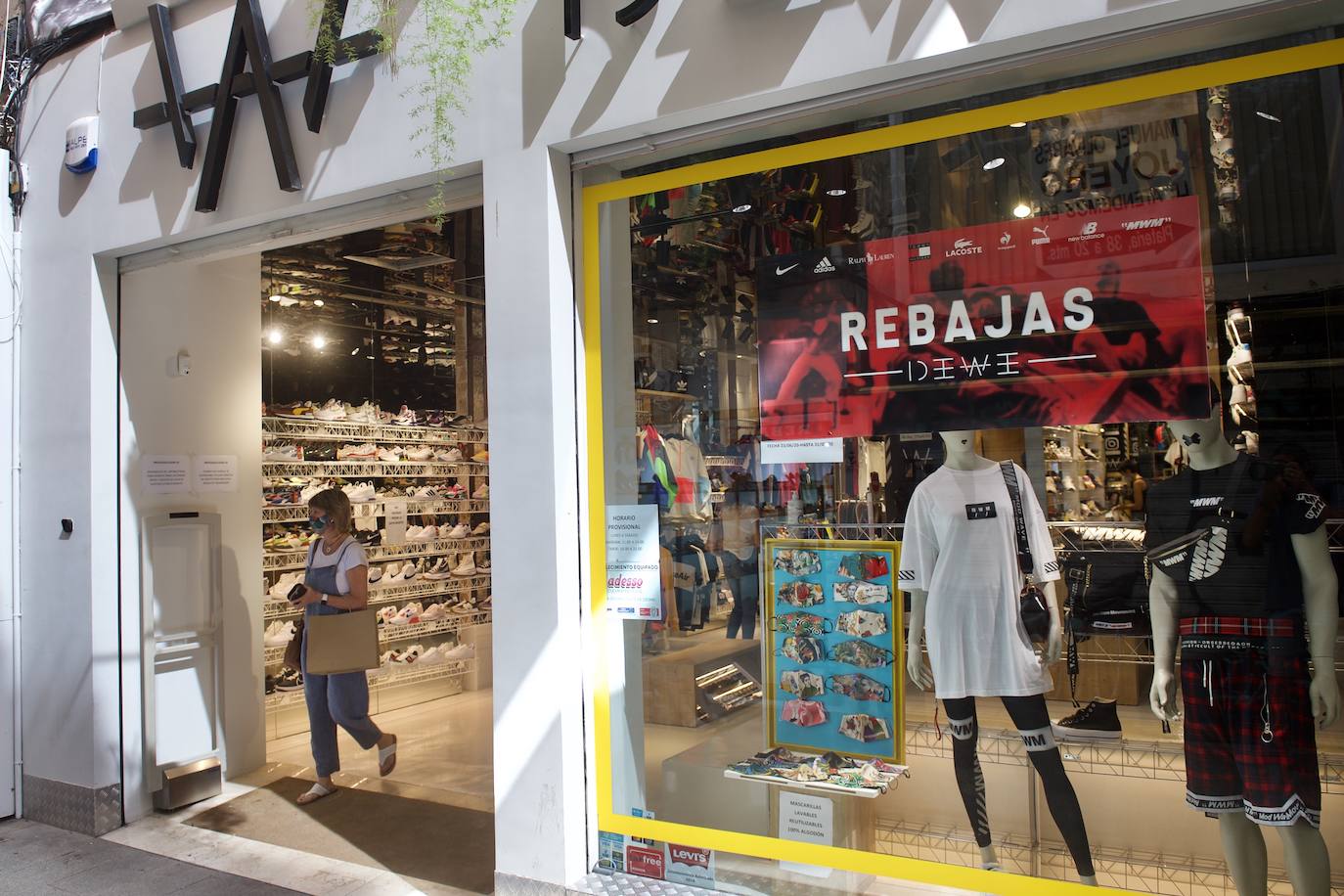 Fotos: Segundas rebajas en Murcia