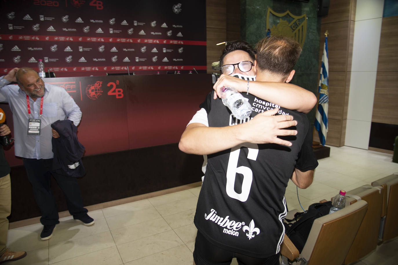 Fotos: Los jugadores del Cartagena celebran el ansiado ascenso a Segunda