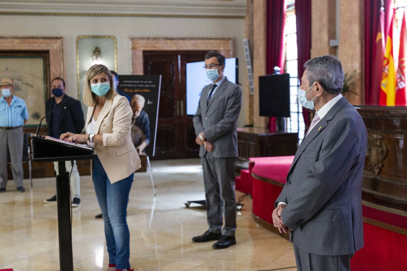 Fotos: Homenaje a los abuelos en Murcia