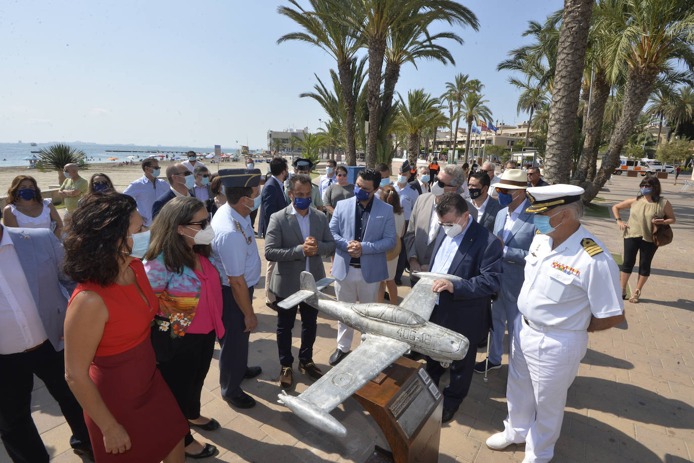 Fotos: Cinco aviones en miniatura &#039;aterrizan&#039; en La Ribera