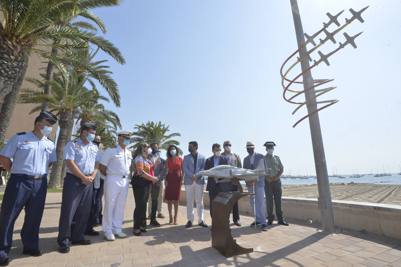 Fotos: Cinco aviones en miniatura &#039;aterrizan&#039; en La Ribera