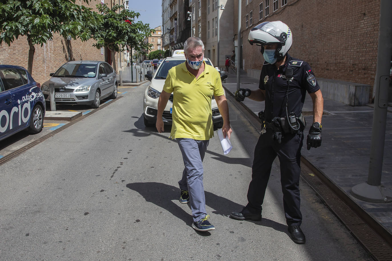 Fotos: Treinta autoescuelas se manifiestan en Cartagena por el parón de exámenes