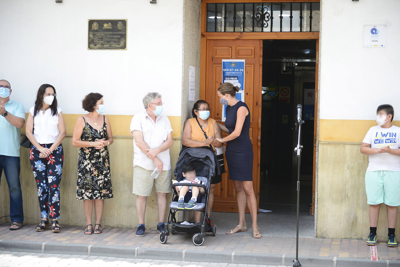 Fotos: Concentración contra la violencia de género en Archena