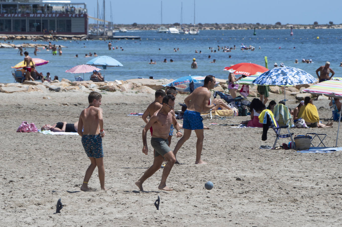 Fotos: Playas del Mar Menor durante este mes de agosto