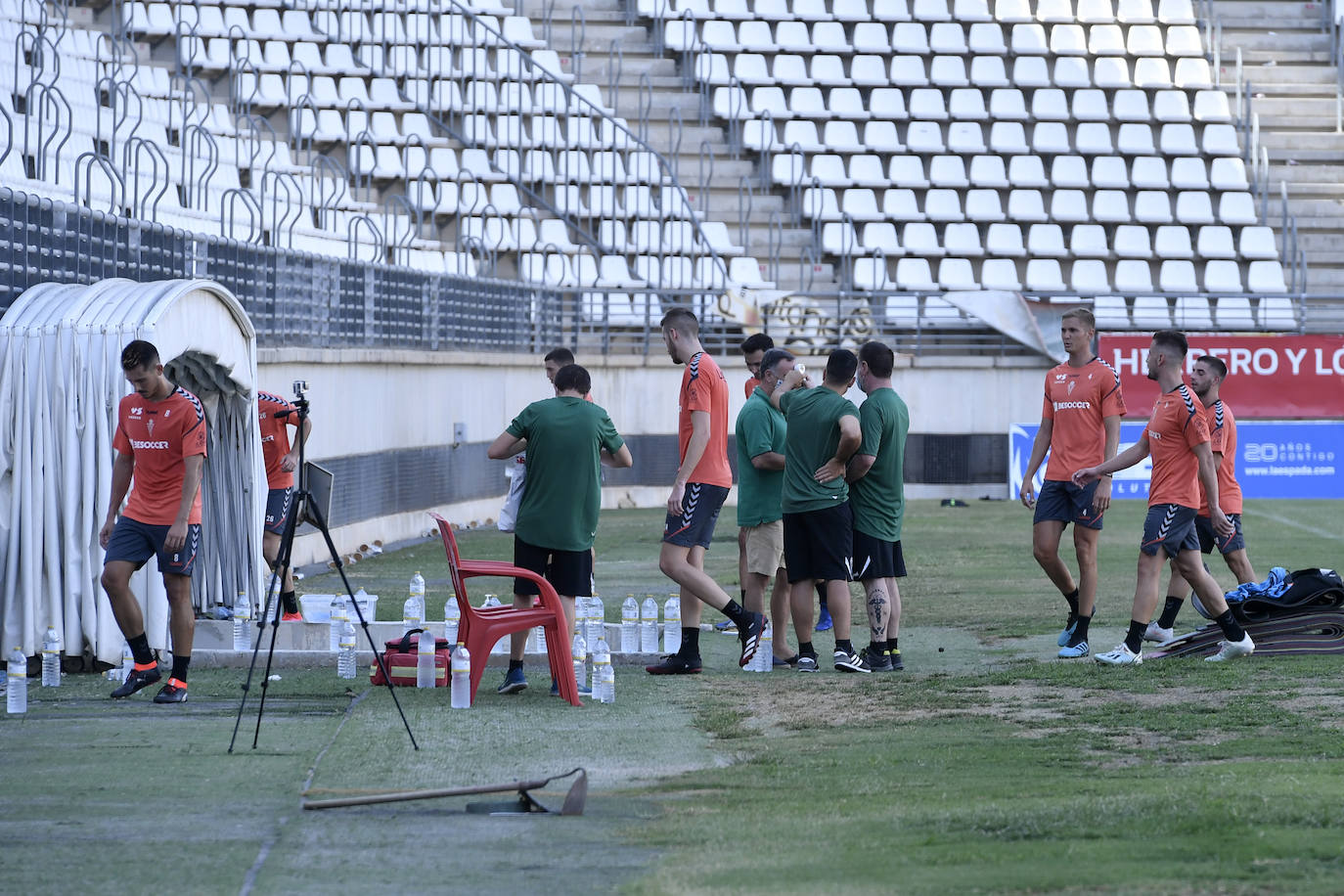 Fotos: El Real Murcia vuelve a entrenar