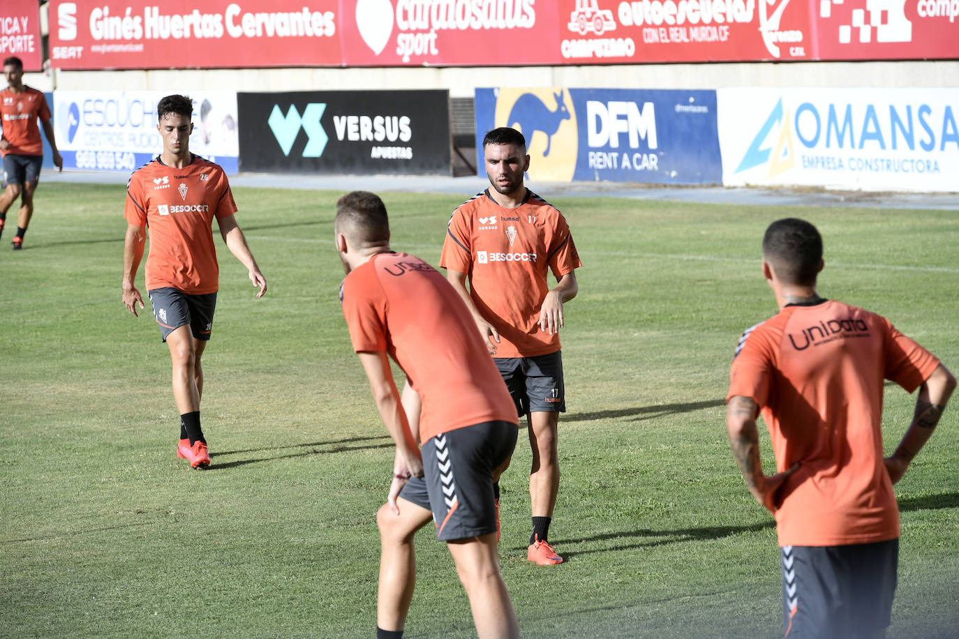 Fotos: El Real Murcia vuelve a entrenar