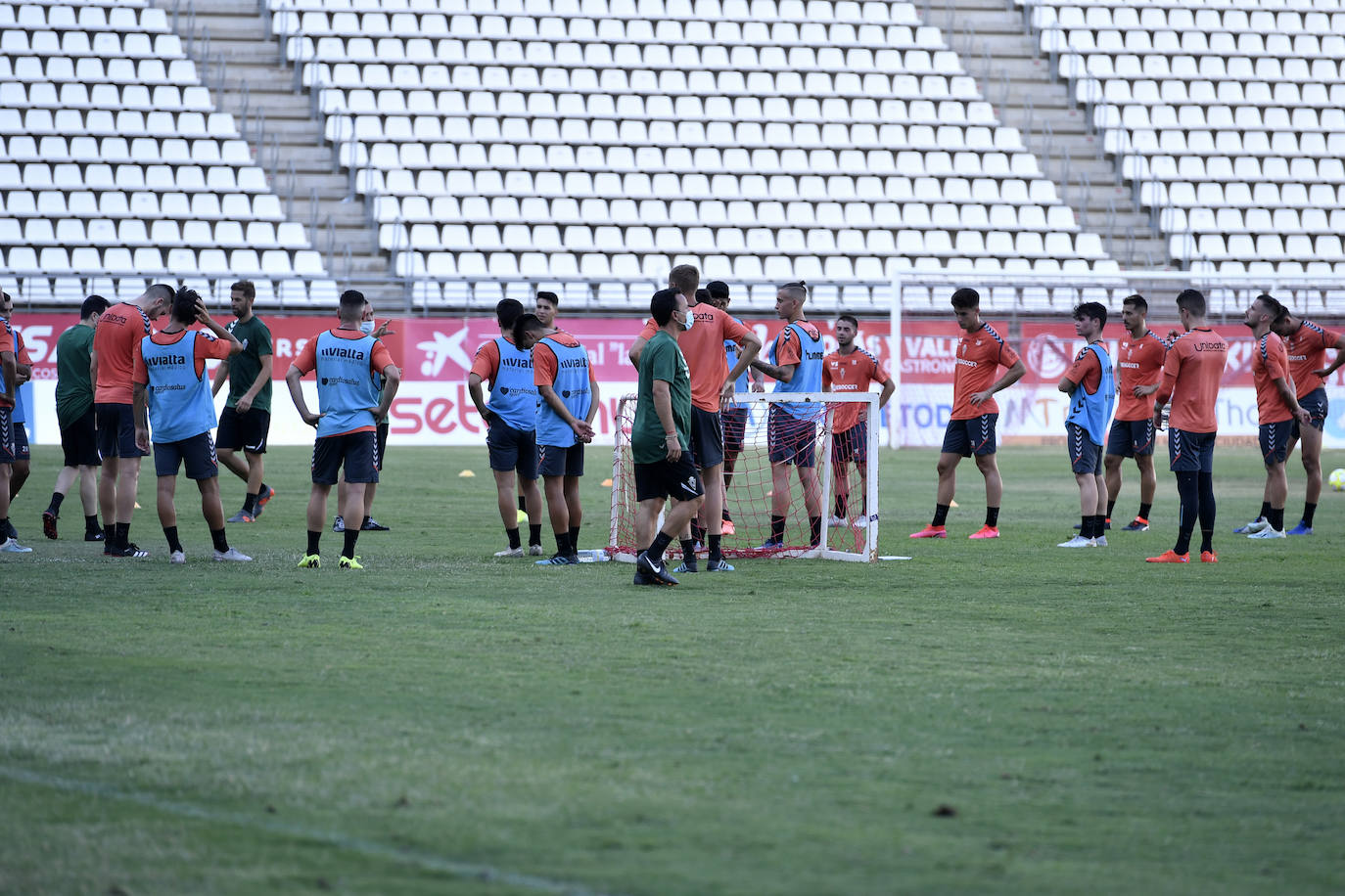 Fotos: El Real Murcia vuelve a entrenar