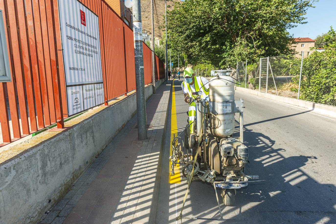Fotos: Mensajes para prevnir el coronavirus junto a 116 colegios públicos de Murcia