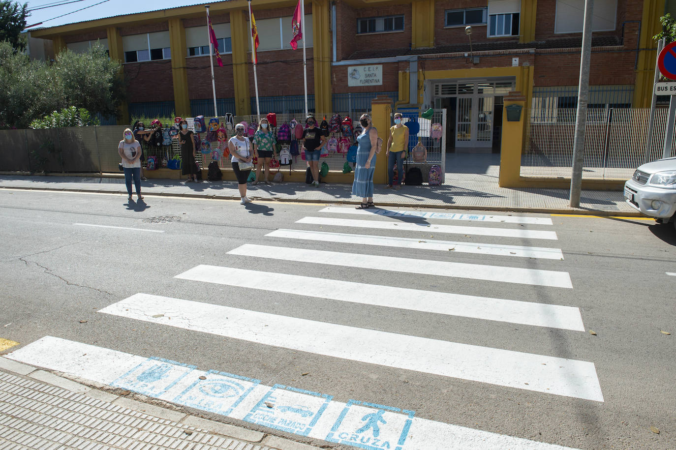 Fotos: Quejas de los padres de La Palma por los defectos en el nuevo aulario del colegio