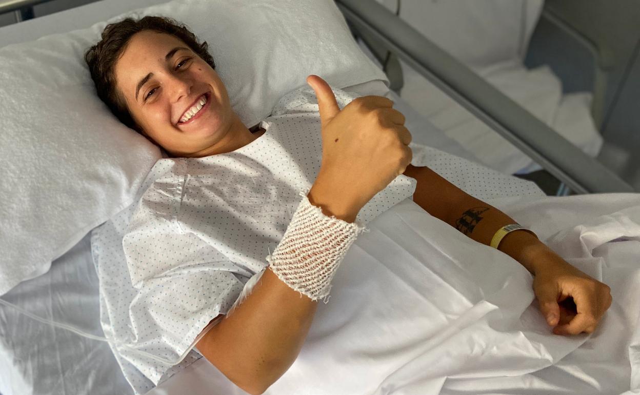 Ana Carrasco, en el hospital Sao Francisco de Xavier el pasado domingo. 