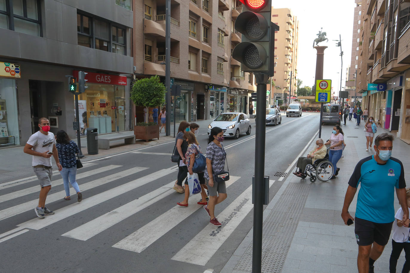 Fotos: La Comunidad confina el casco urbano de Lorca ante el descontrol de los contagios