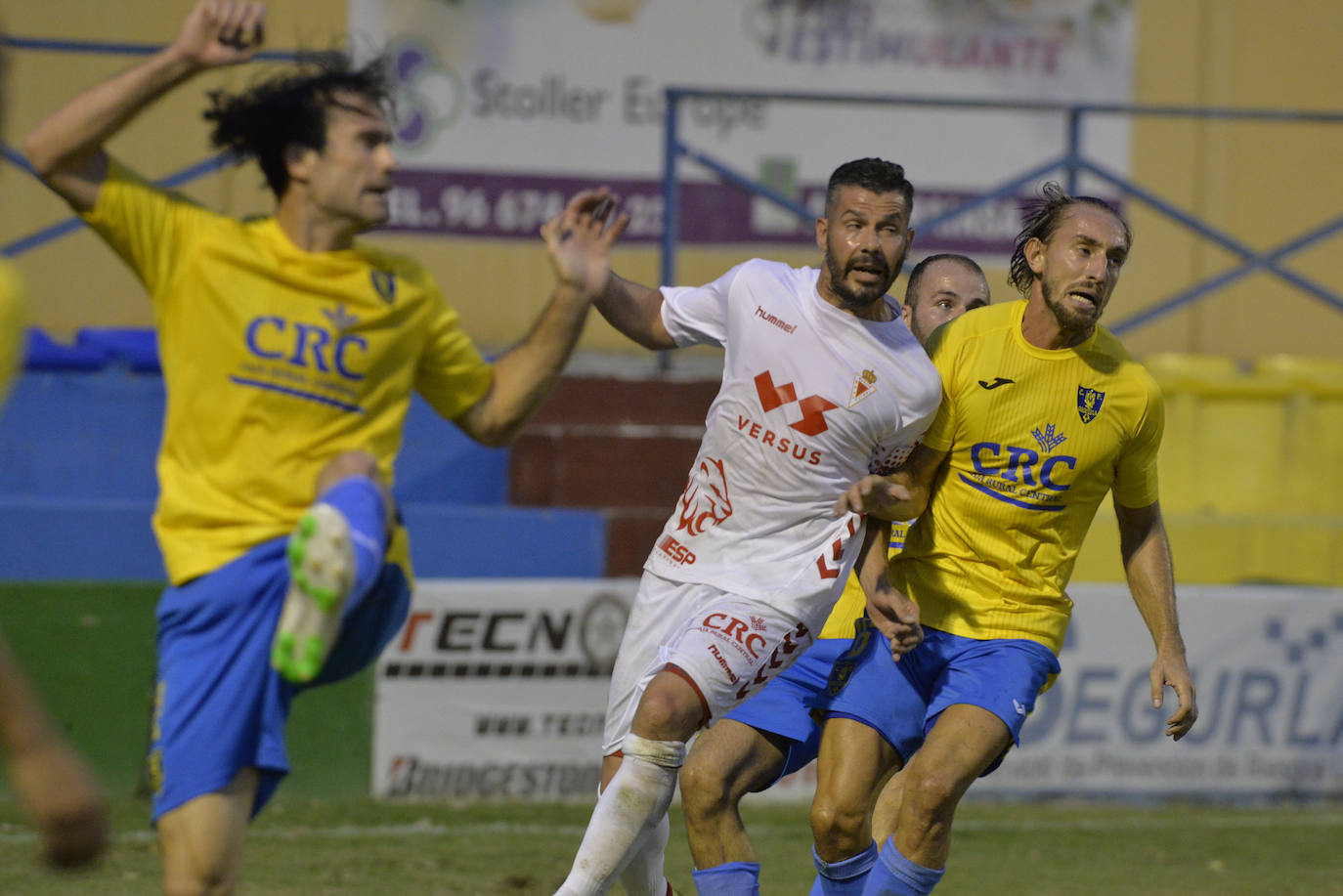 Fotos: La primera sonrisa del nuevo Real Murcia (0-1)