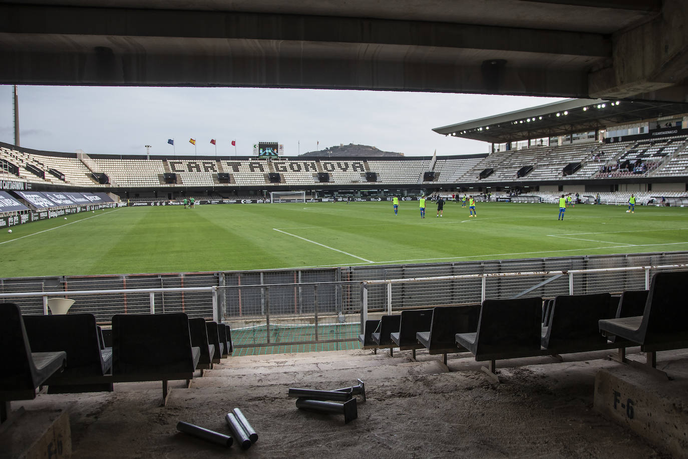 Fotos: Primer disgusto para un Efesé demasiado verde