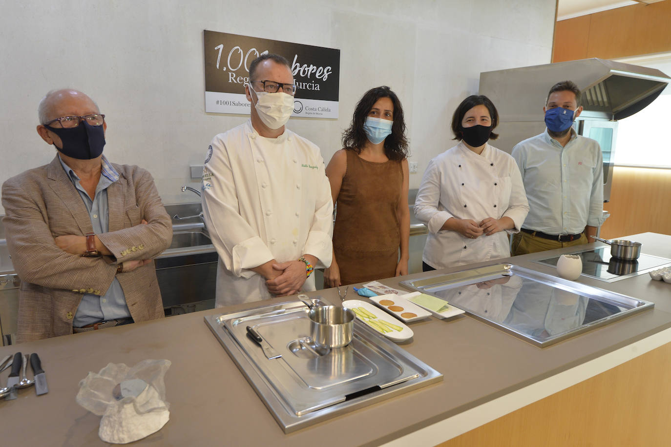 Fotos: Los chefs Pablo González y María Gómez presentan sus propuestas que serán expuestas en San Sebastián Gastronomika