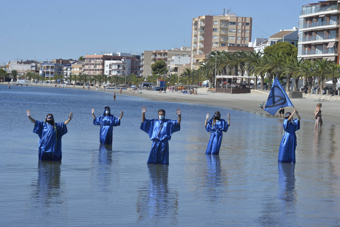 Fotos: Concentración en San Pedro en defensa del Mar Menor