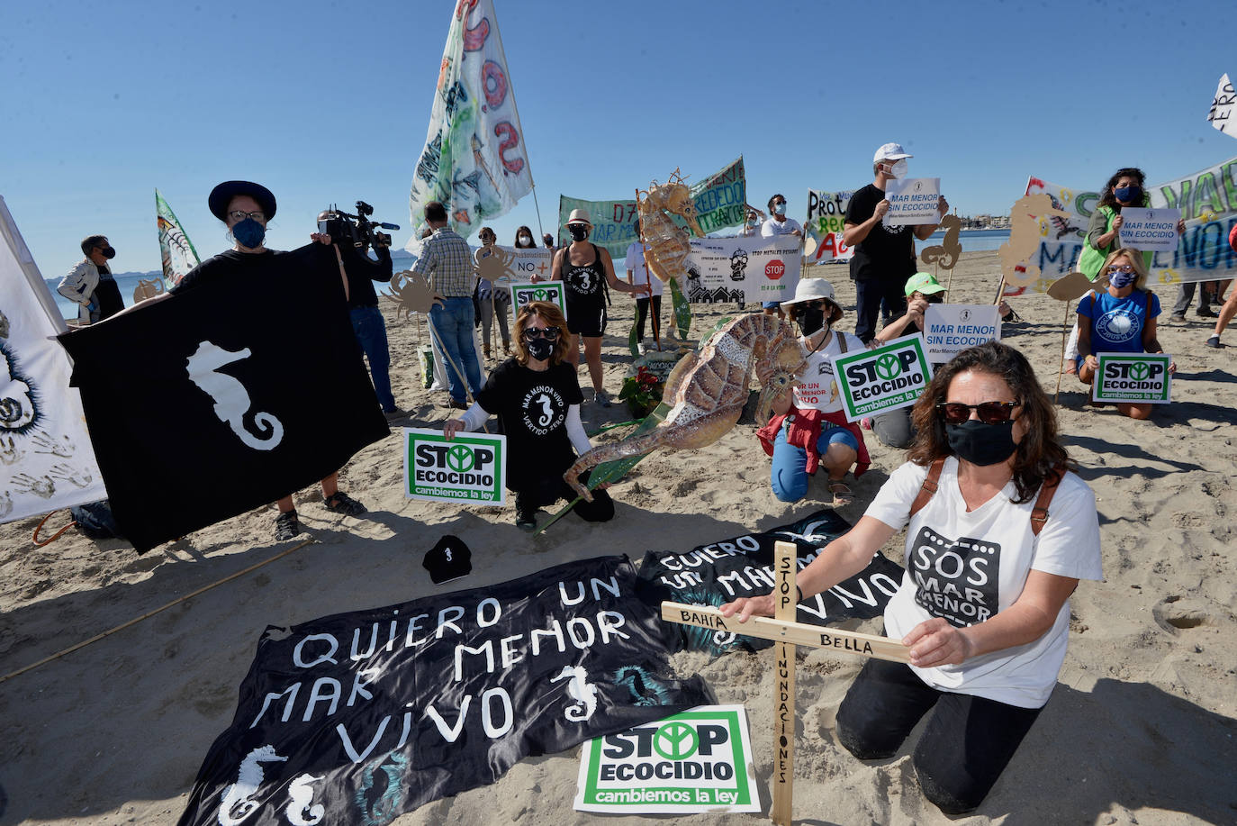 Fotos: Concentración en San Pedro en defensa del Mar Menor