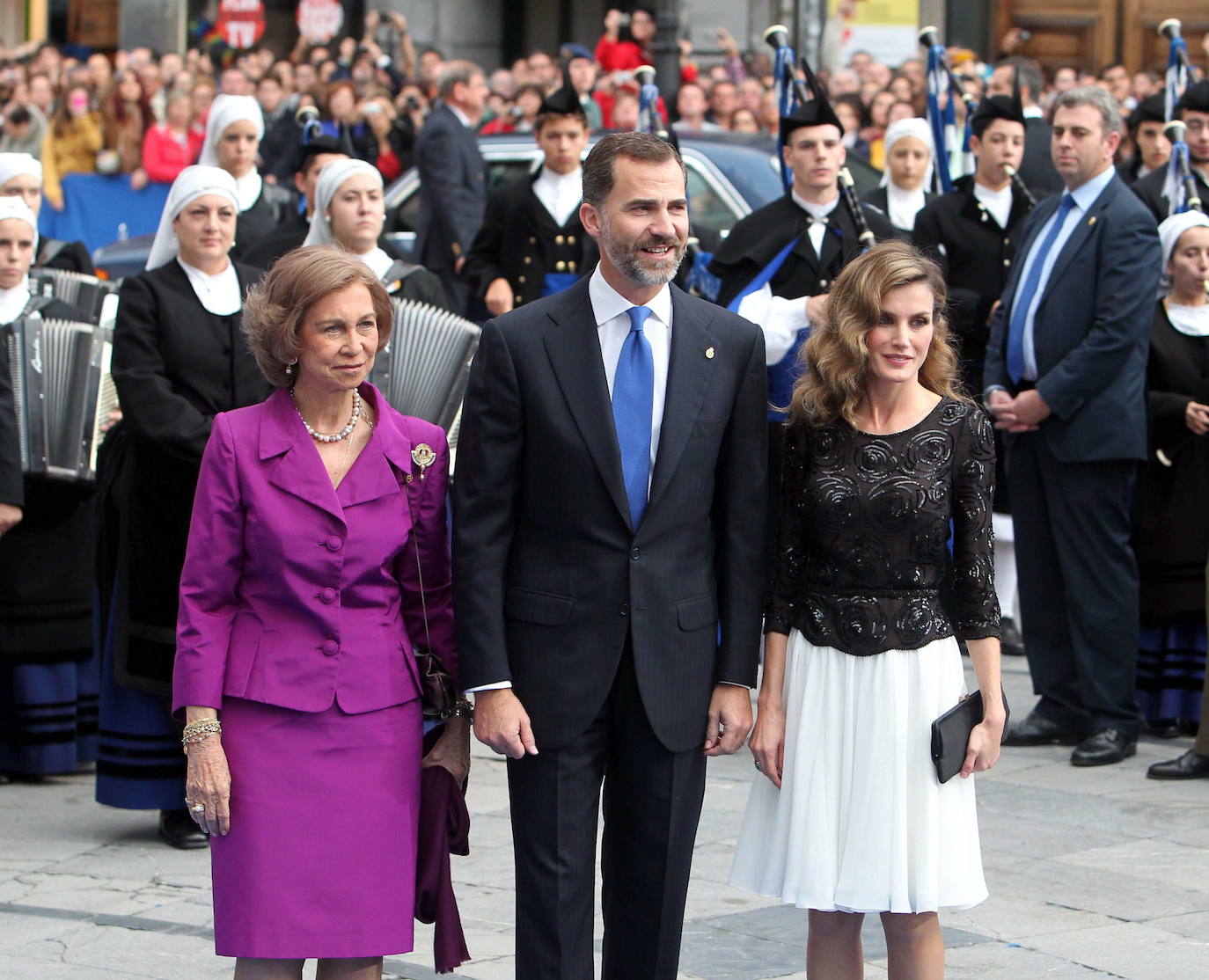 Vestido utilizado por la Reina el año 2012.