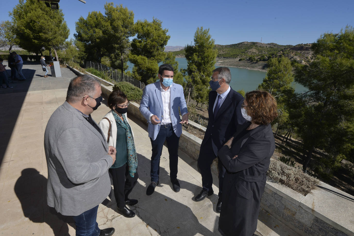 Fotos: Los intereses territoriales dividen el voto del PSOE y PP sobre el acuífero