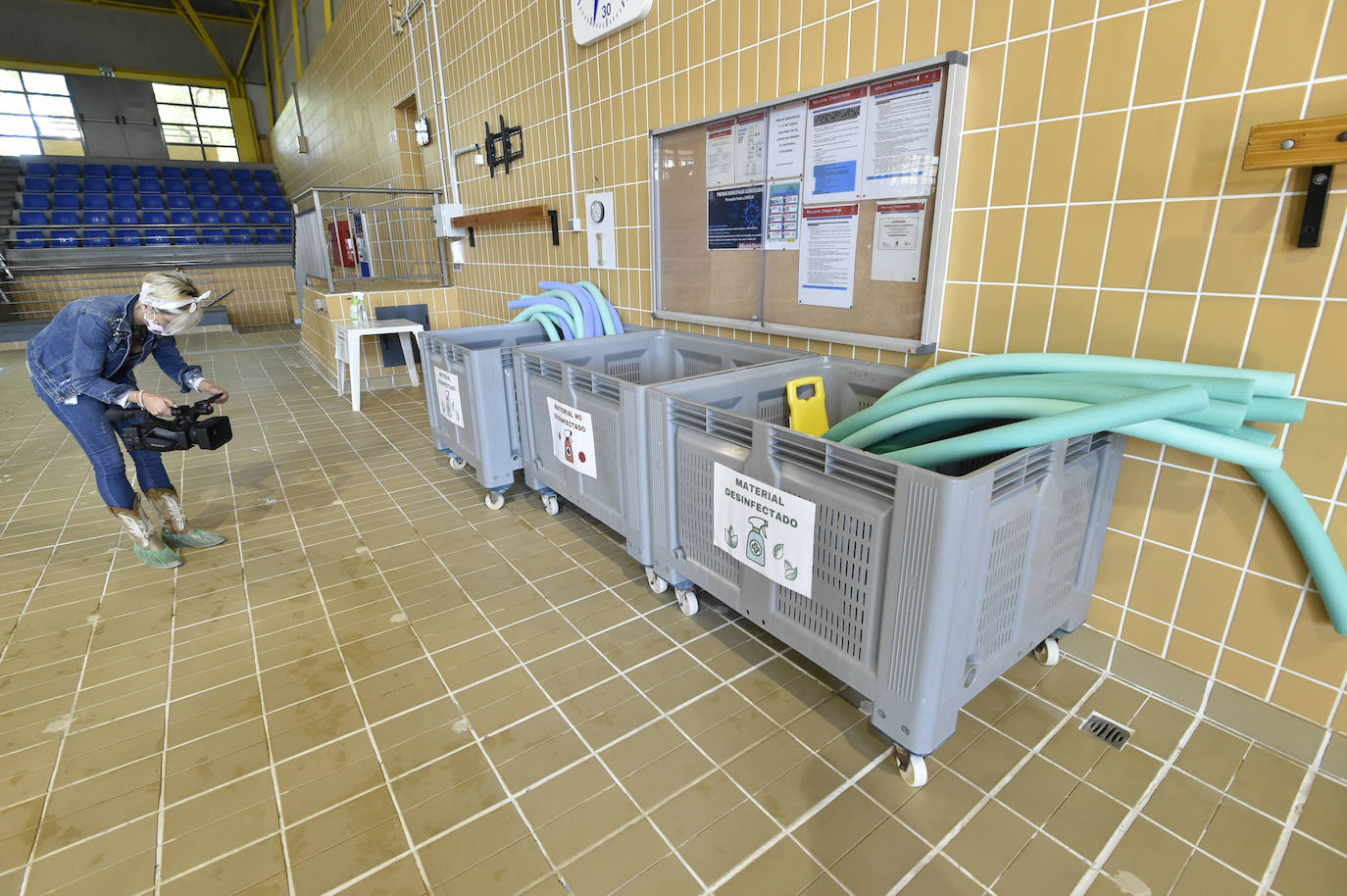 Fotos: Un &#039;GPS&#039; controlará la seguridad de los usuarios en tres piscinas climatizadas de Murcia