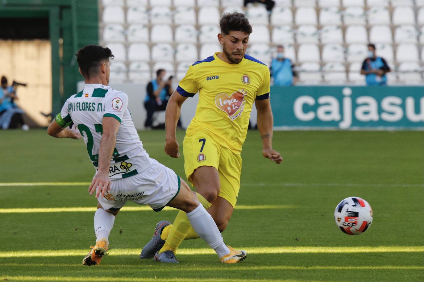 Fotos: El Lorca Deportiva pierde ante el Córdoba en su debut en Segunda B