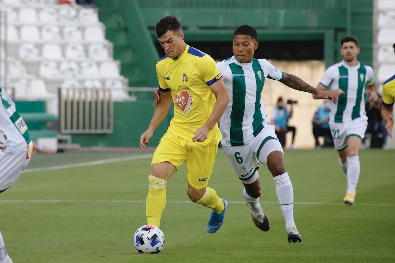 Fotos: El Lorca Deportiva pierde ante el Córdoba en su debut en Segunda B