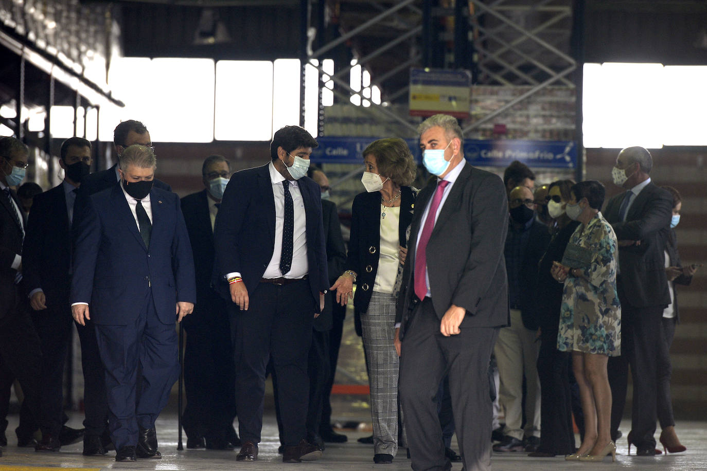 Fotos: La Reina Sofía visita el Banco de Alimentos del Sureste