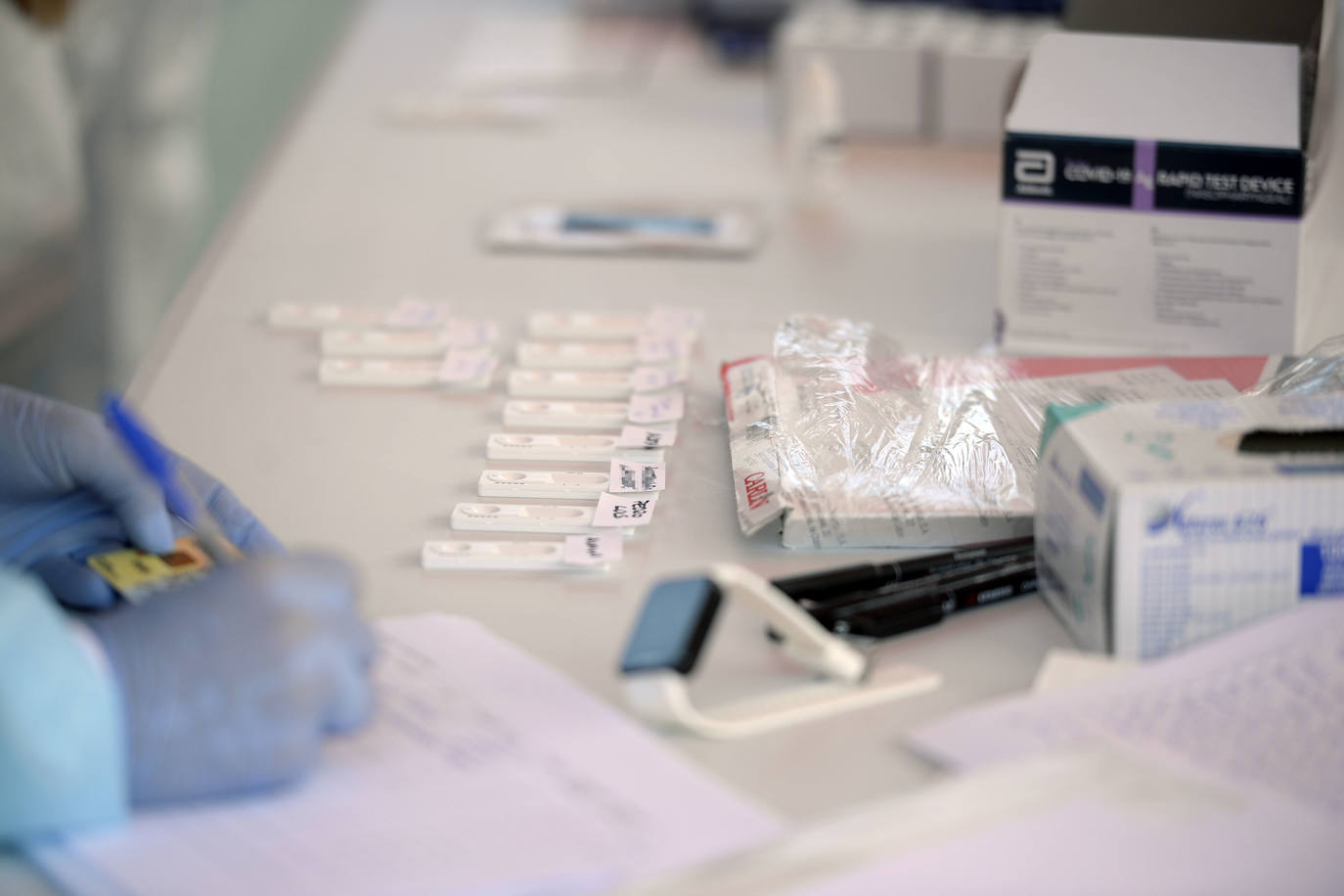 Fotos: A la caza del virus en Totana