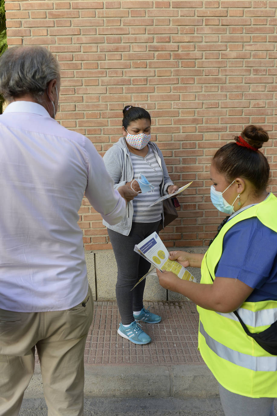 Fotos: A la caza del virus en Totana