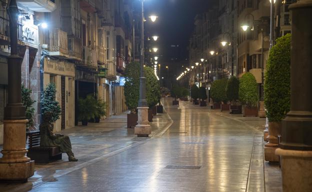 Galería. Primera noche de confinamiento en Cartagena. 