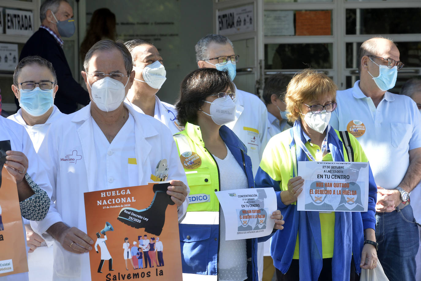 Fotos: Huelga de los médicos en el centro de salud de San Andrés por la crisis del coronavirus en la Región