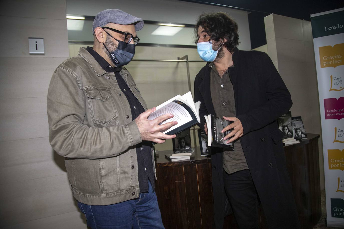 Fotos: Manuel Jabois presenta ‘Malaherba’