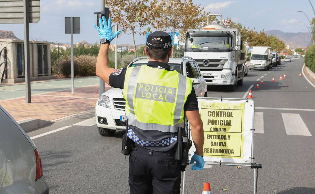 Control policial en Lorca, el pasado mes de septiembre.