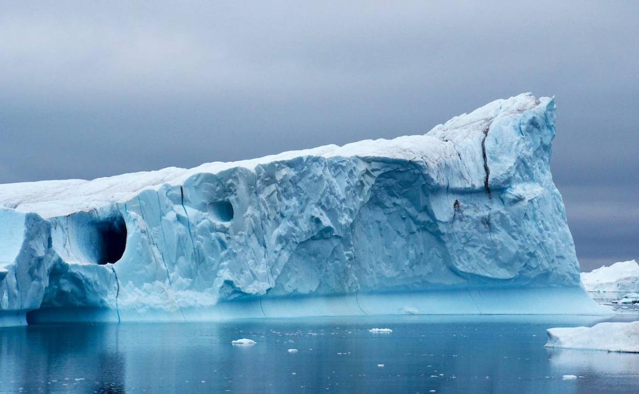 Hielo emergido en el Ártico.